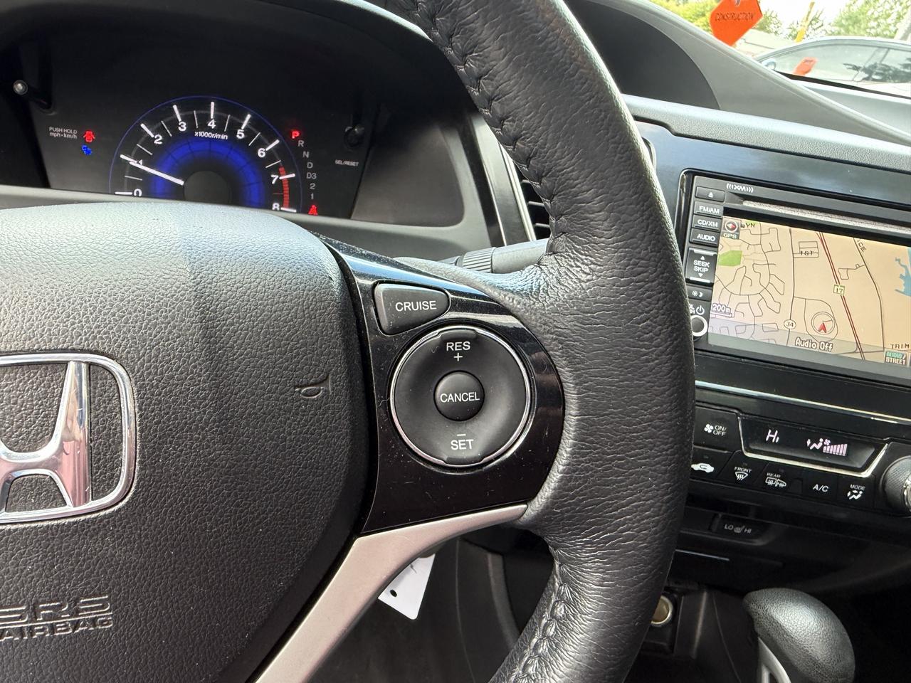 2013 Honda Civic Touring AUTO, LEATHER, SUNROOF, NAV, HEATED SEATS! - Photo #25