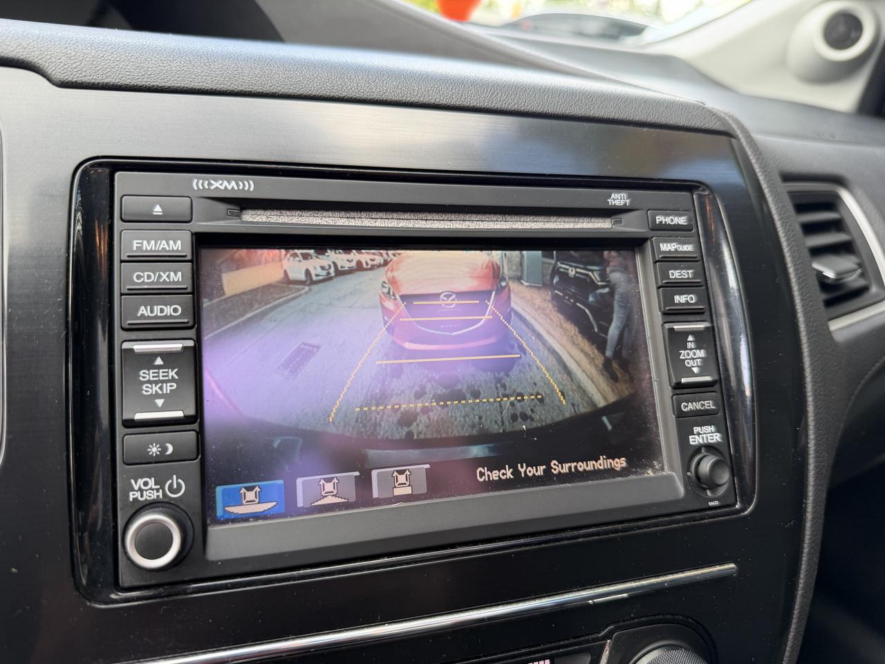 2013 Honda Civic Touring AUTO, LEATHER, SUNROOF, NAV, HEATED SEATS! Photo