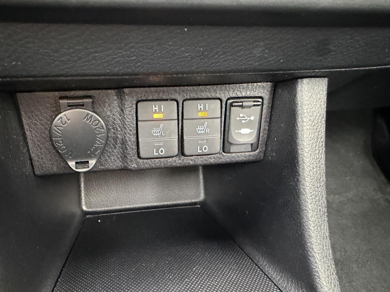 2016 Toyota Corolla S - AUTO, LEATHER, SUNROOF, HEATED SEATS, PWR SEAT Photo30