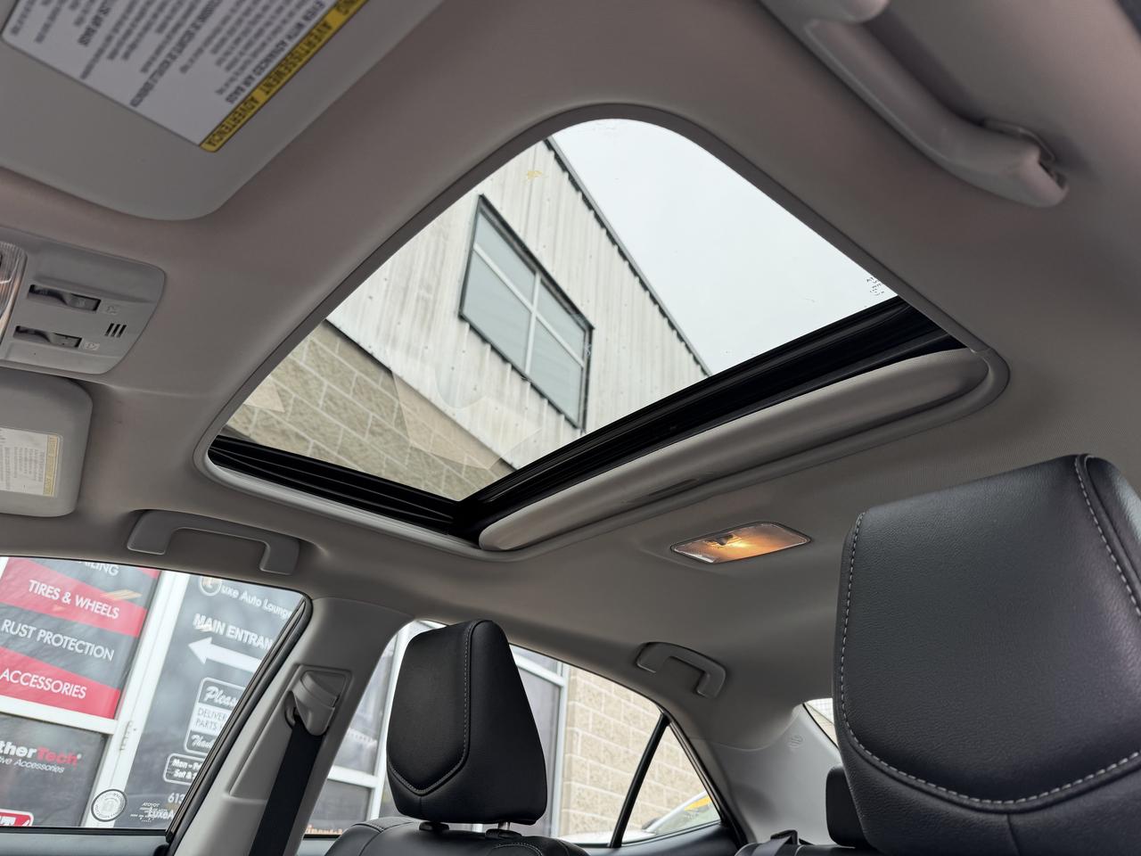 2016 Toyota Corolla S - AUTO, LEATHER, SUNROOF, HEATED SEATS, PWR SEAT Photo33