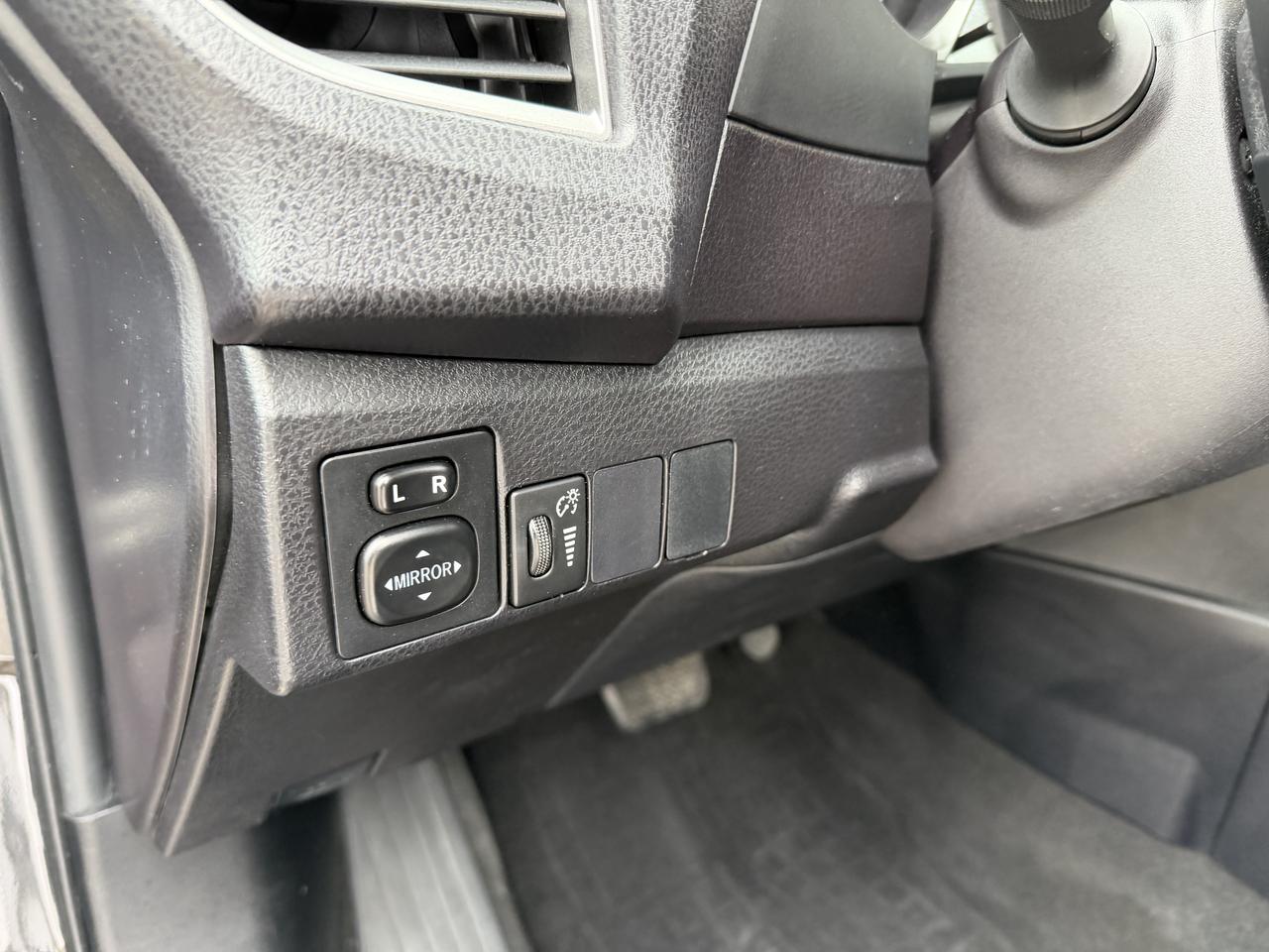 2016 Toyota Corolla S - AUTO, LEATHER, SUNROOF, HEATED SEATS, PWR SEAT Photo57