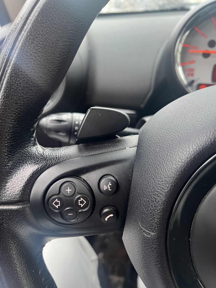 2013 MINI Cooper Countryman Photo