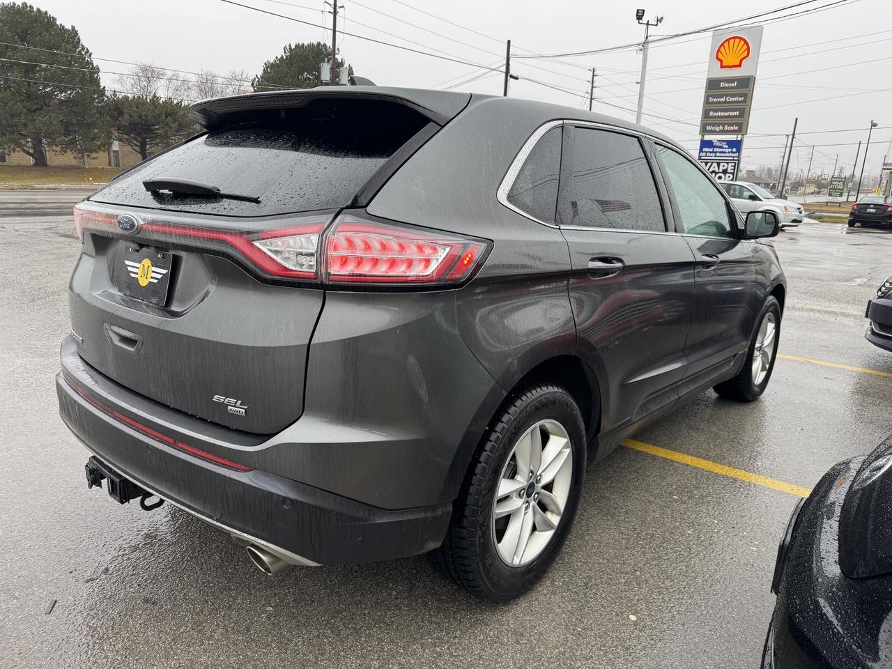 2015 Ford Edge SEL Photo