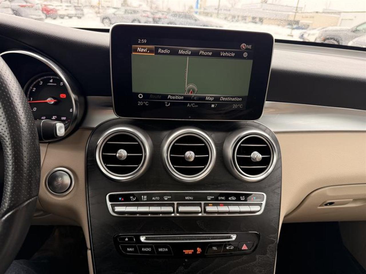 2018 Mercedes-Benz GLC 300 4MATIC SUV Photo