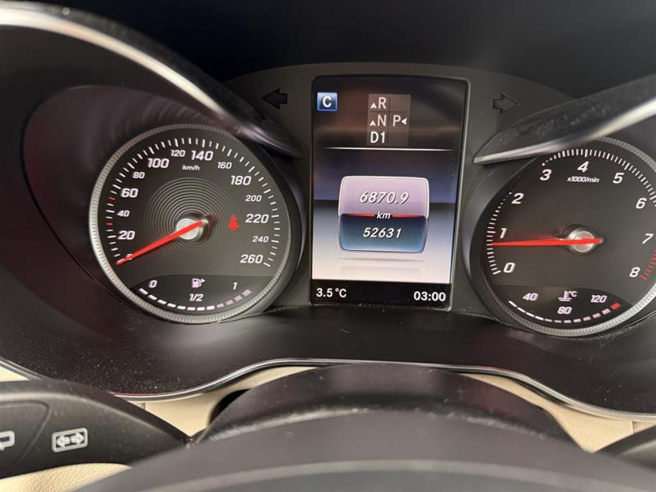 2018 Mercedes-Benz GLC 300 4MATIC SUV Photo