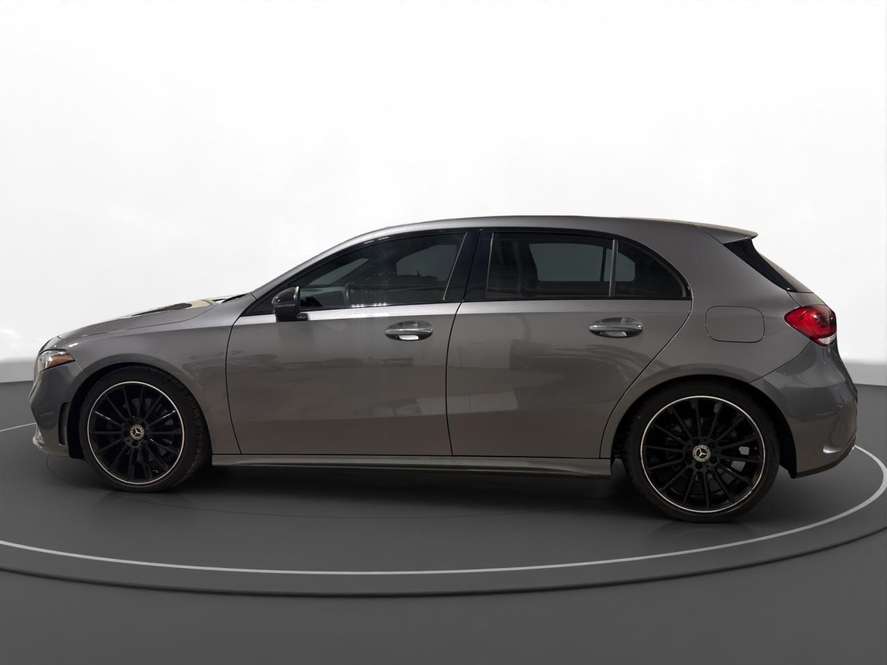 2022 Mercedes-Benz A250 A 250 | AMG PKG | NIGHT PKG Photo4