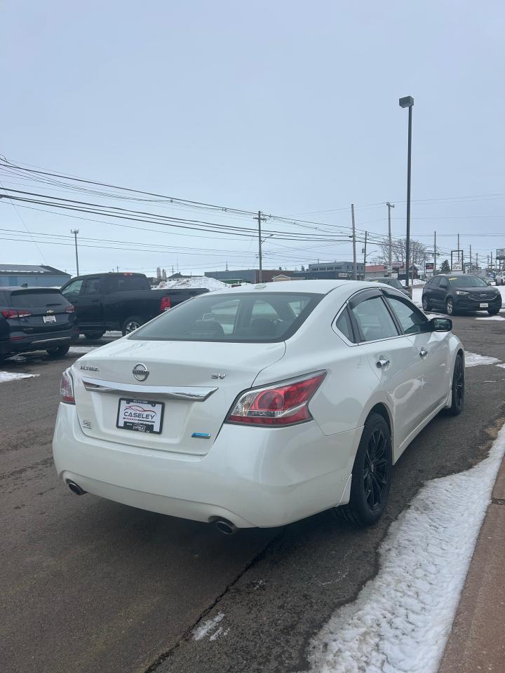 2015 Nissan Altima 2.5 S Photo