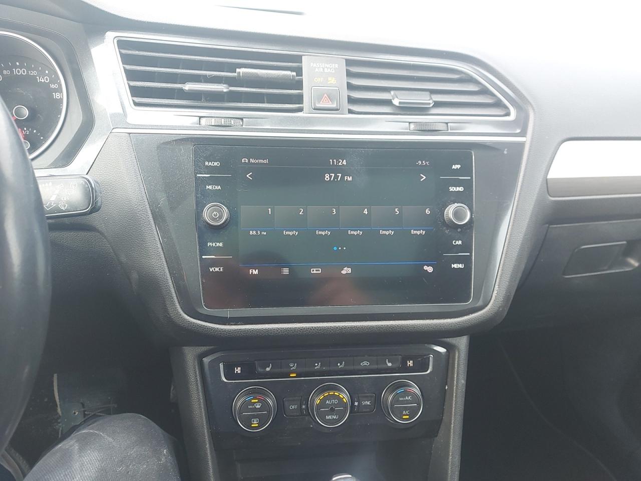 2018 Volkswagen Tiguan COMFORTLINE Photo