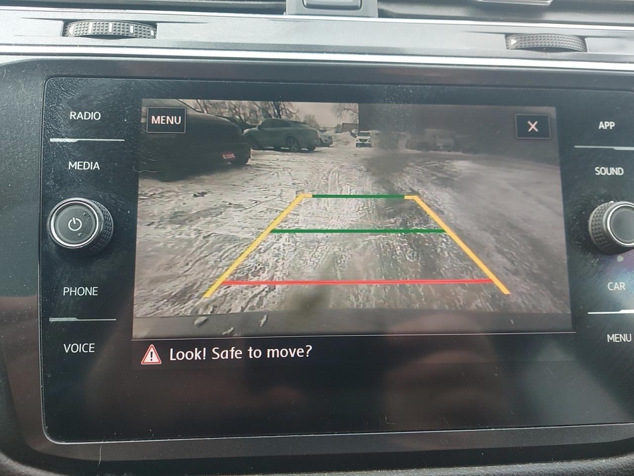 2018 Volkswagen Tiguan COMFORTLINE Photo3