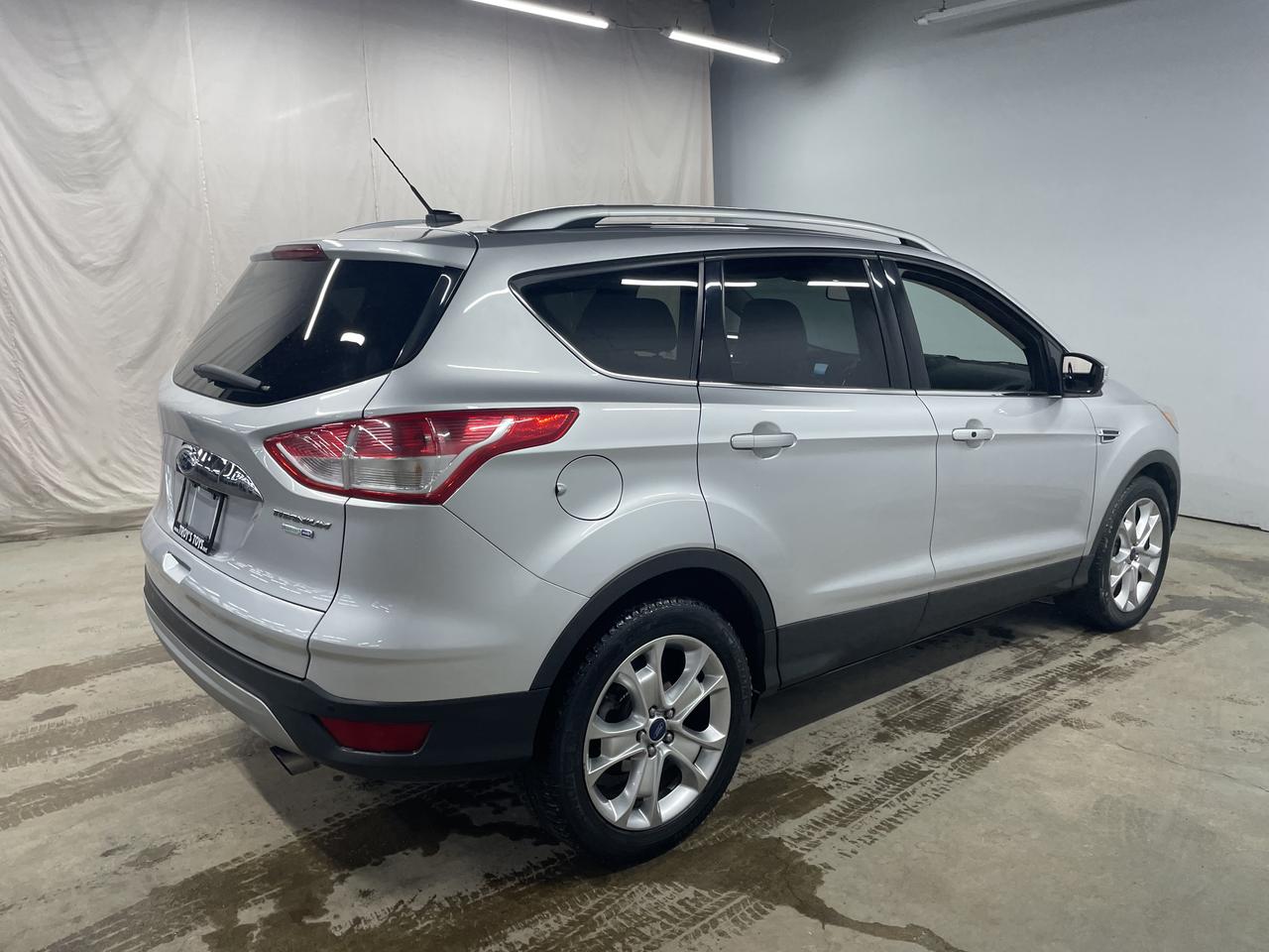 2016 Ford Escape 4WD 4DR TITANIUM Photo27
