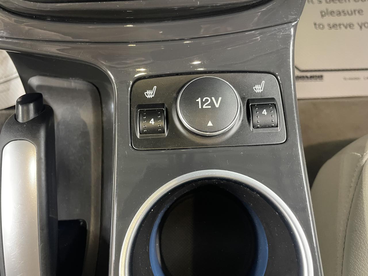 2016 Ford Escape 4WD 4DR TITANIUM Photo