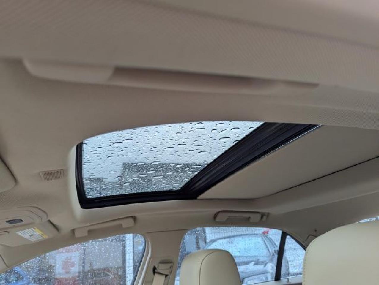 2015 Cadillac CTS Luxury AWD WITH LANE DEPARTURE!! Photo