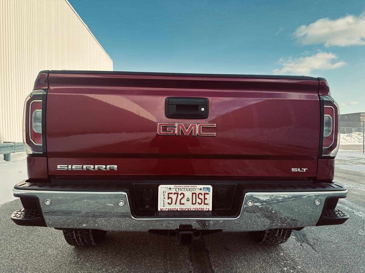 2018 GMC Sierra 1500 Crew Cab SLT  4WD Premium Paint -Loaded Photo