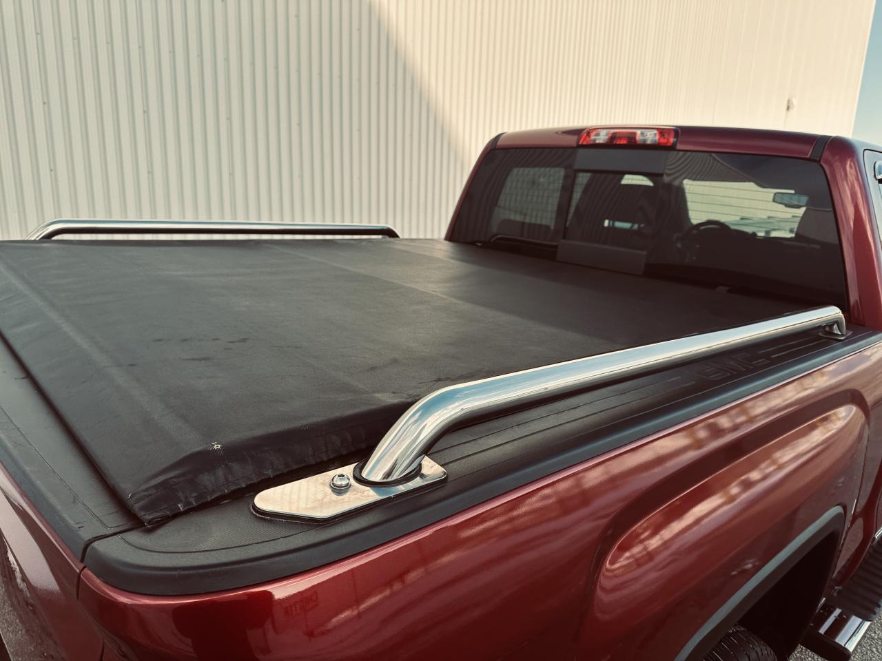 2018 GMC Sierra 1500 Crew Cab SLT  4WD Premium Paint -Loaded Photo