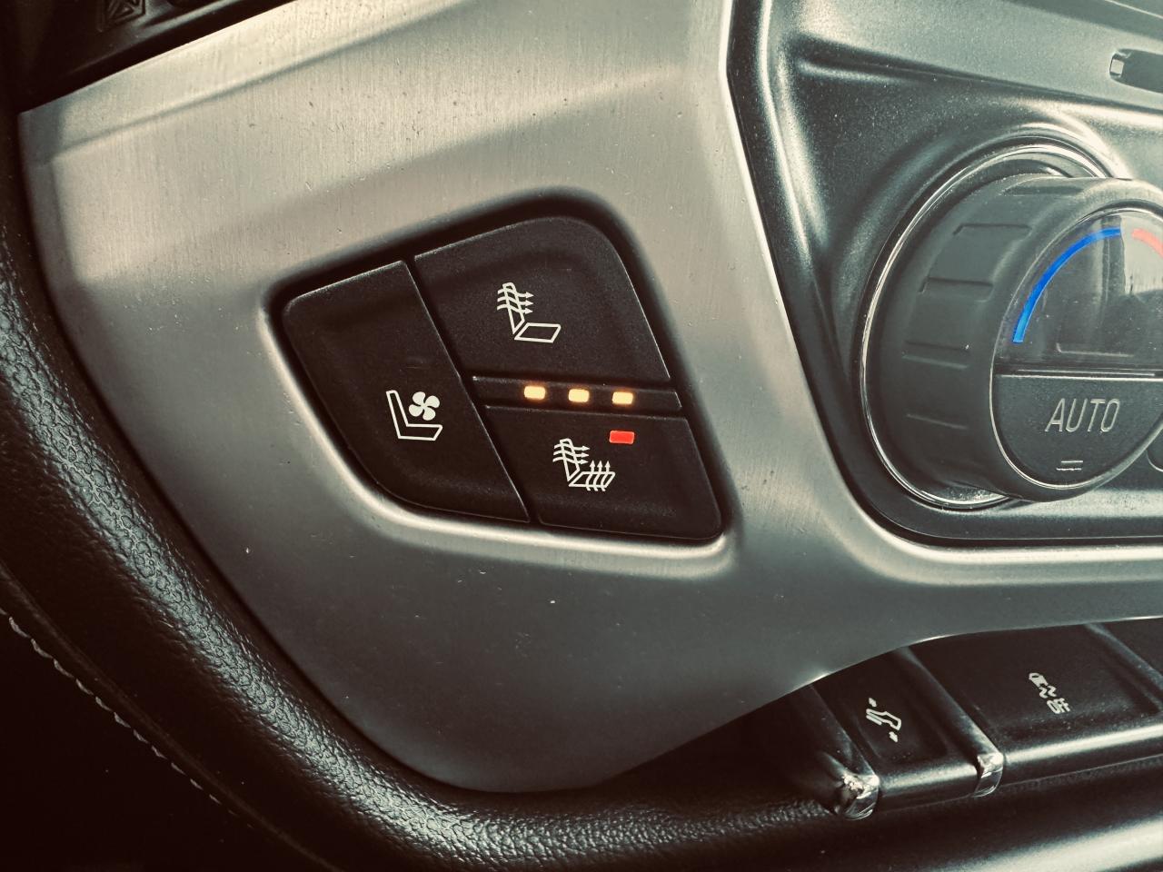 2018 GMC Sierra 1500 Crew Cab SLT  4WD Premium Paint -Loaded Photo