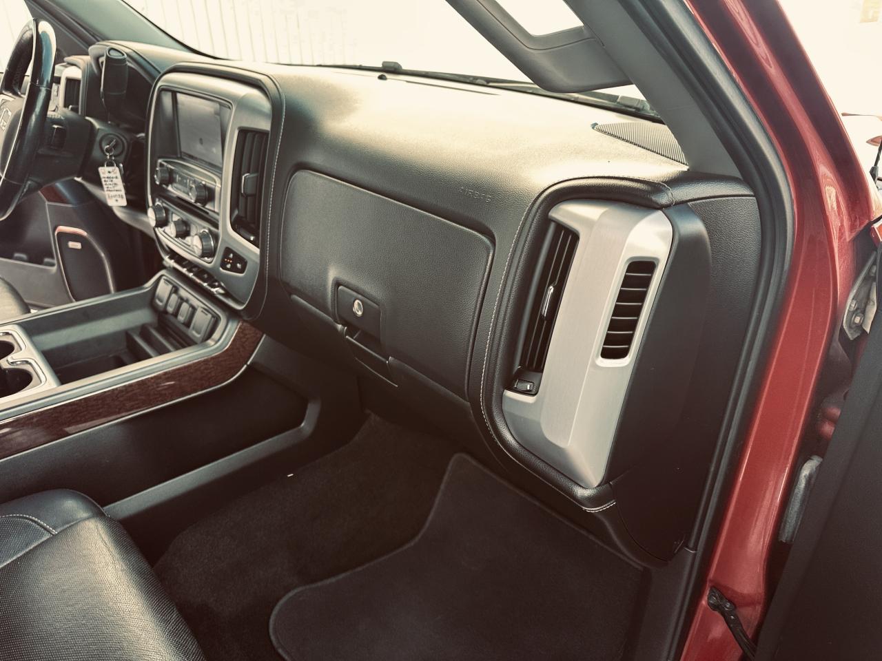 2018 GMC Sierra 1500 Crew Cab SLT  4WD Premium Paint -Loaded Photo