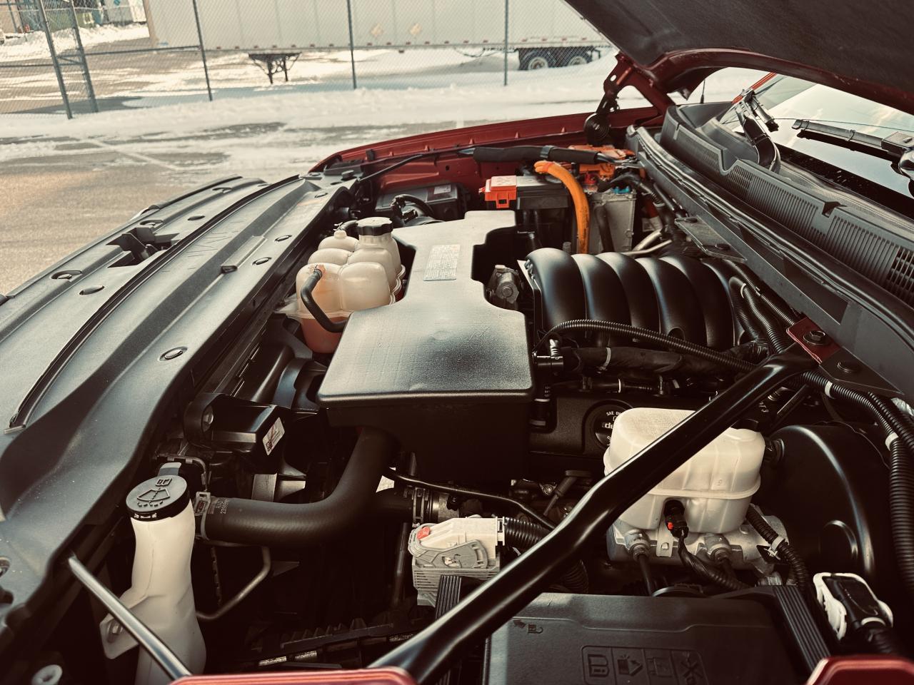 2018 GMC Sierra 1500 Crew Cab SLT  4WD Premium Paint -Loaded Photo