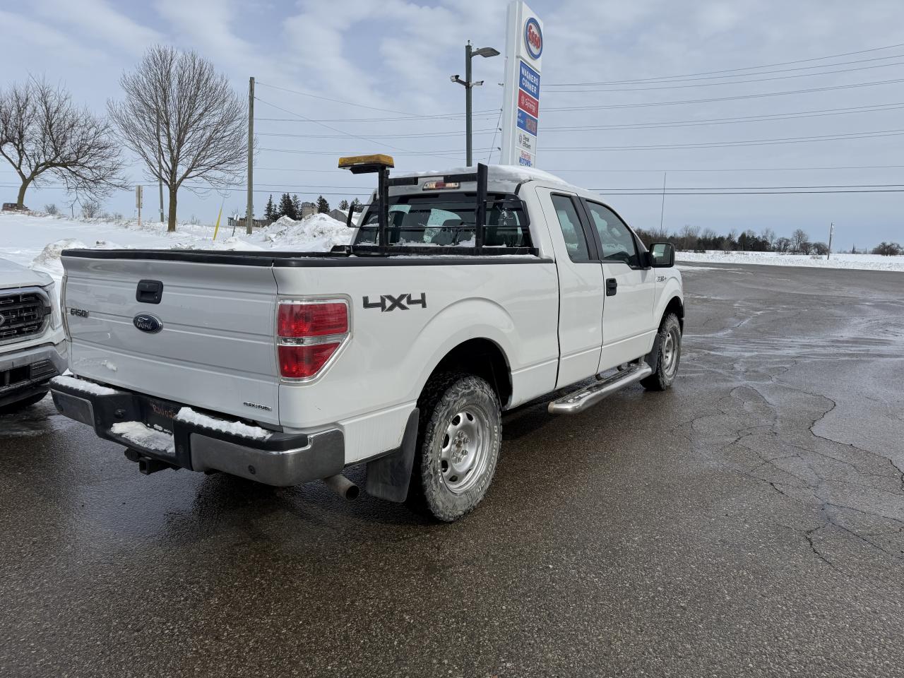 2014 Ford F-150 XL Photo