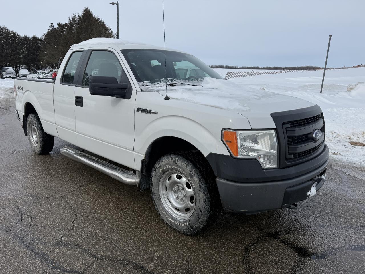 2014 Ford F-150 XL Photo1