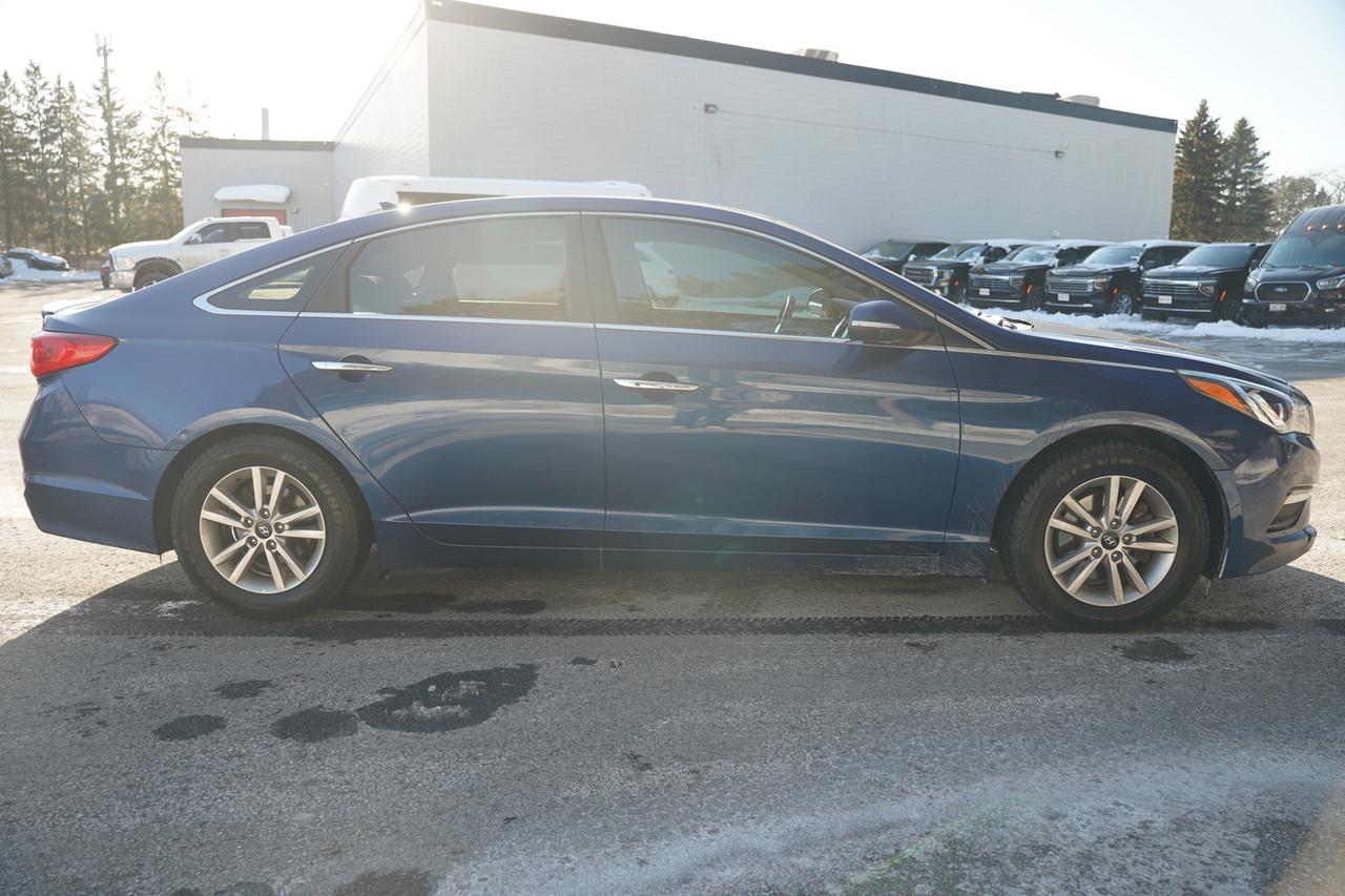 2017 Hyundai Sonata SE Photo
