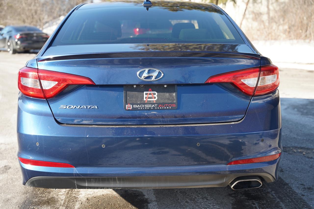 2017 Hyundai Sonata SE Photo