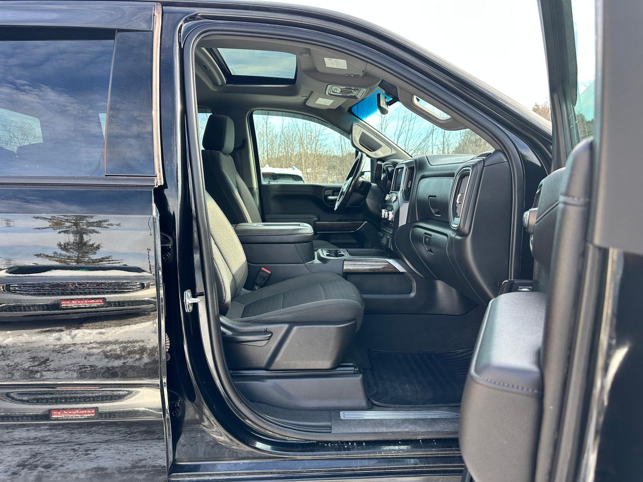 2020 GMC Sierra 1500 Elevation4X4 Crew Diesel HTD Cloth Sunroof CarPlay Photo