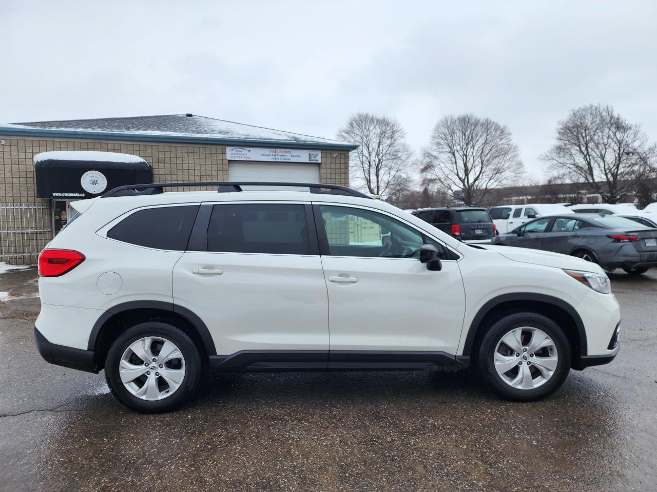 2021 Subaru ASCENT Convenience l AWD | 3-Row SUV l Clean Carfax Photo