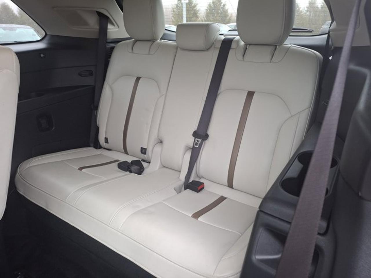 2024 Mazda CX-90 PHEV GT PHEV | Leather | Sunroof | Nav | 2nd Row Bucket Seats | 360 Camera | Adaptive Cruise & More ! Photo