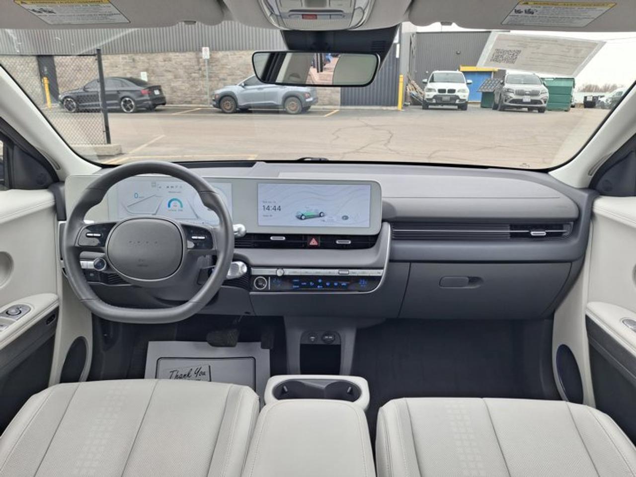 2024 Hyundai IONIQ 5 Ultimate Long Range AWD | Leather | Glass roof | Nav | Heated Wheel + Seats | 360 Camera & More ! Photo