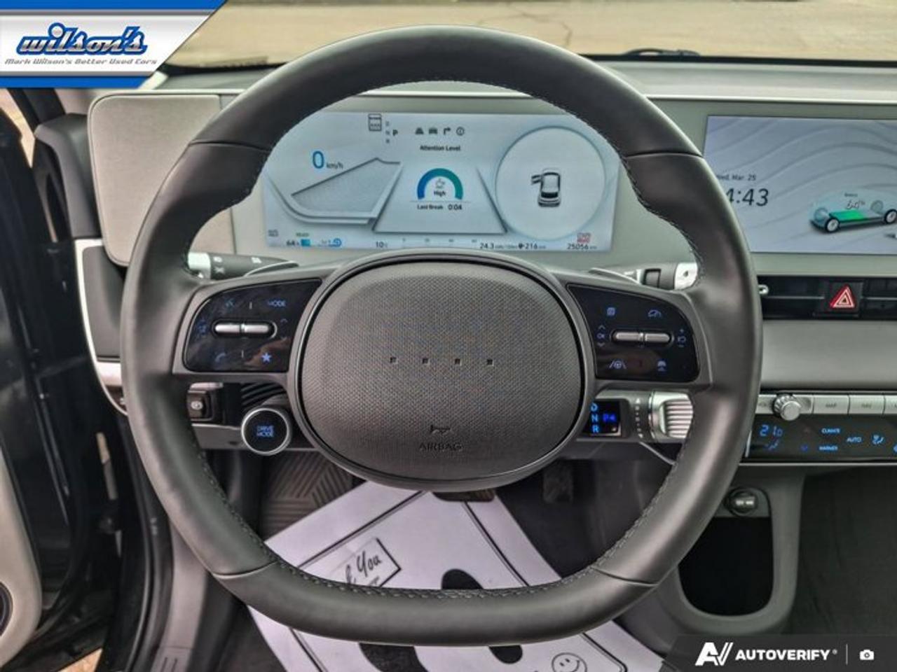 2024 Hyundai IONIQ 5 Ultimate Long Range AWD | Leather | Glass roof | Nav | Heated Wheel + Seats | 360 Camera & More ! Photo