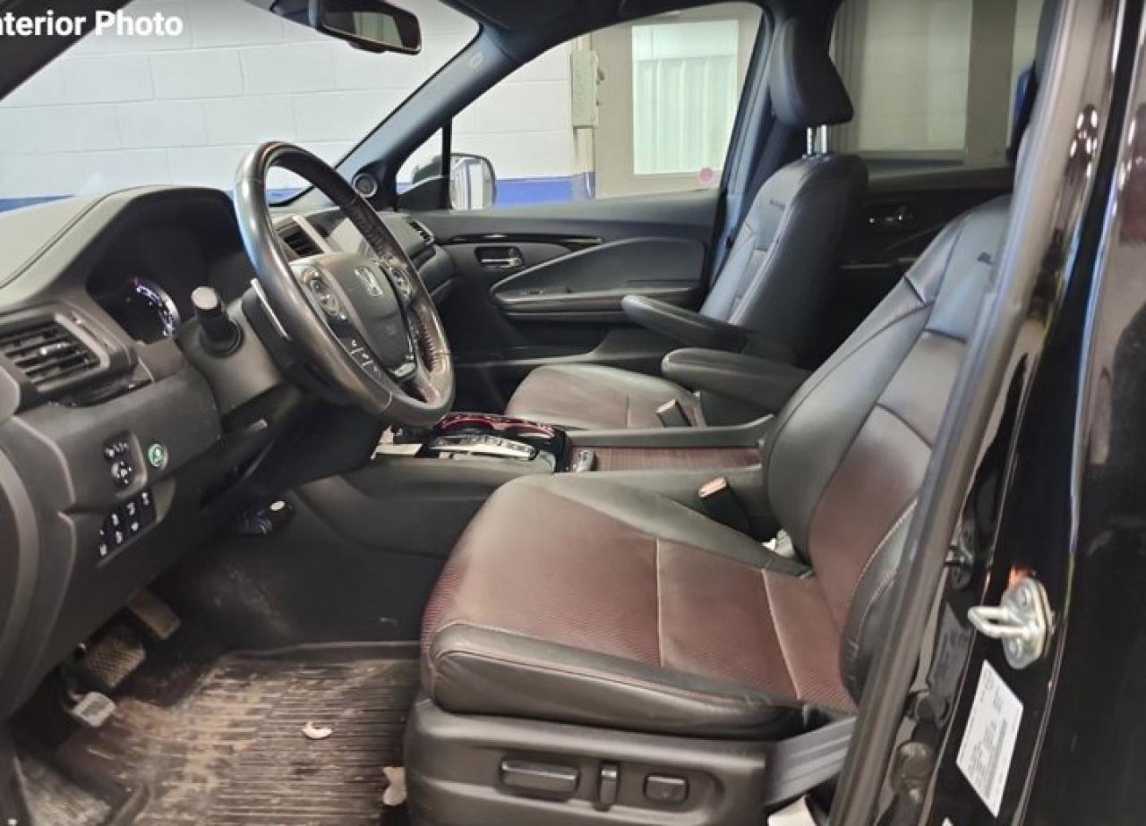 2020 Honda Ridgeline Black Edition 4WD | Sunroof | Leather | Nav | Heated/Cooled Seats | Apple Carplay | and More ! Photo2