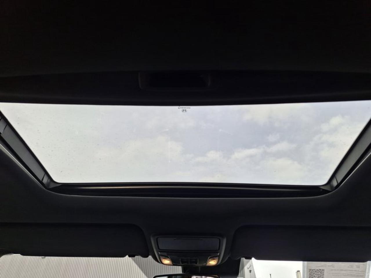 2020 Honda Ridgeline Black Edition 4WD | Sunroof | Leather | Nav | Heated/Cooled Seats | Apple Carplay | and More ! Photo