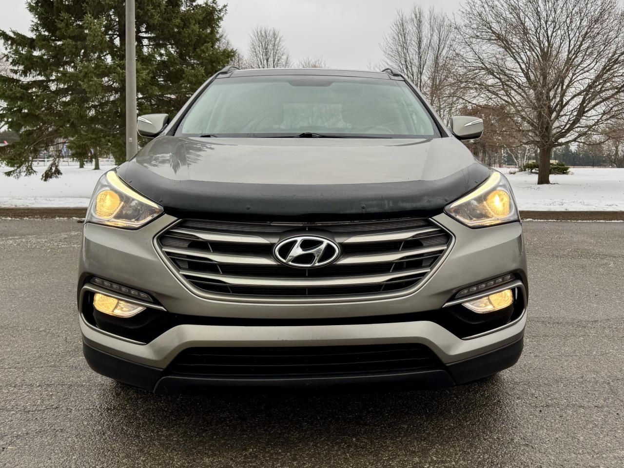 2017 Hyundai Santa Fe Sport SE -AWD Fully Loaded Photo