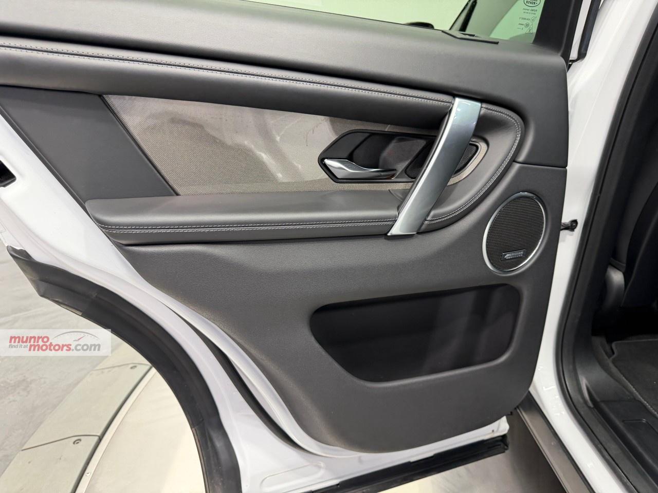 2024 Land Rover Discovery Sport Dynamic HSE 4WD Photo