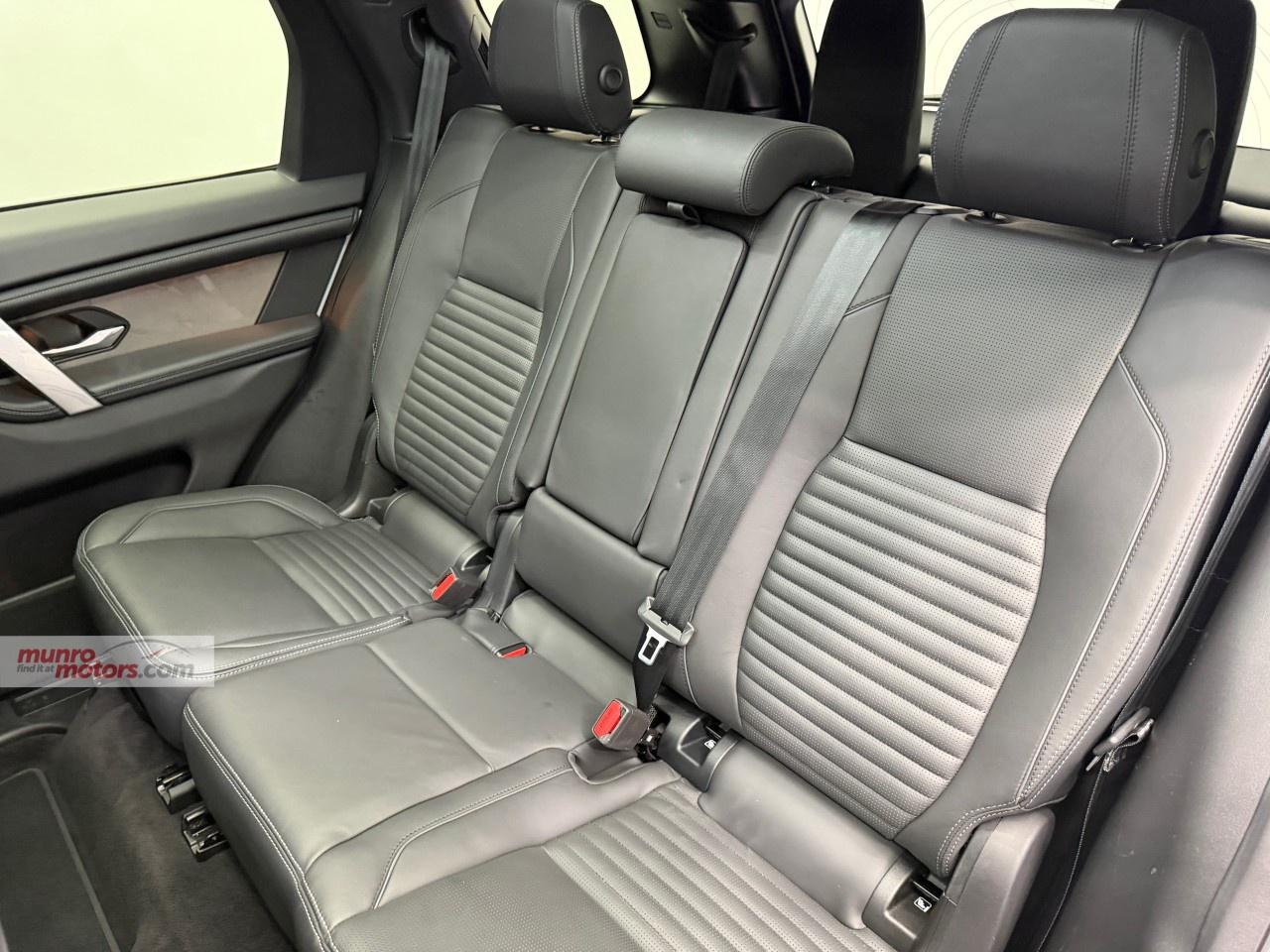 2024 Land Rover Discovery Sport Dynamic HSE 4WD Photo