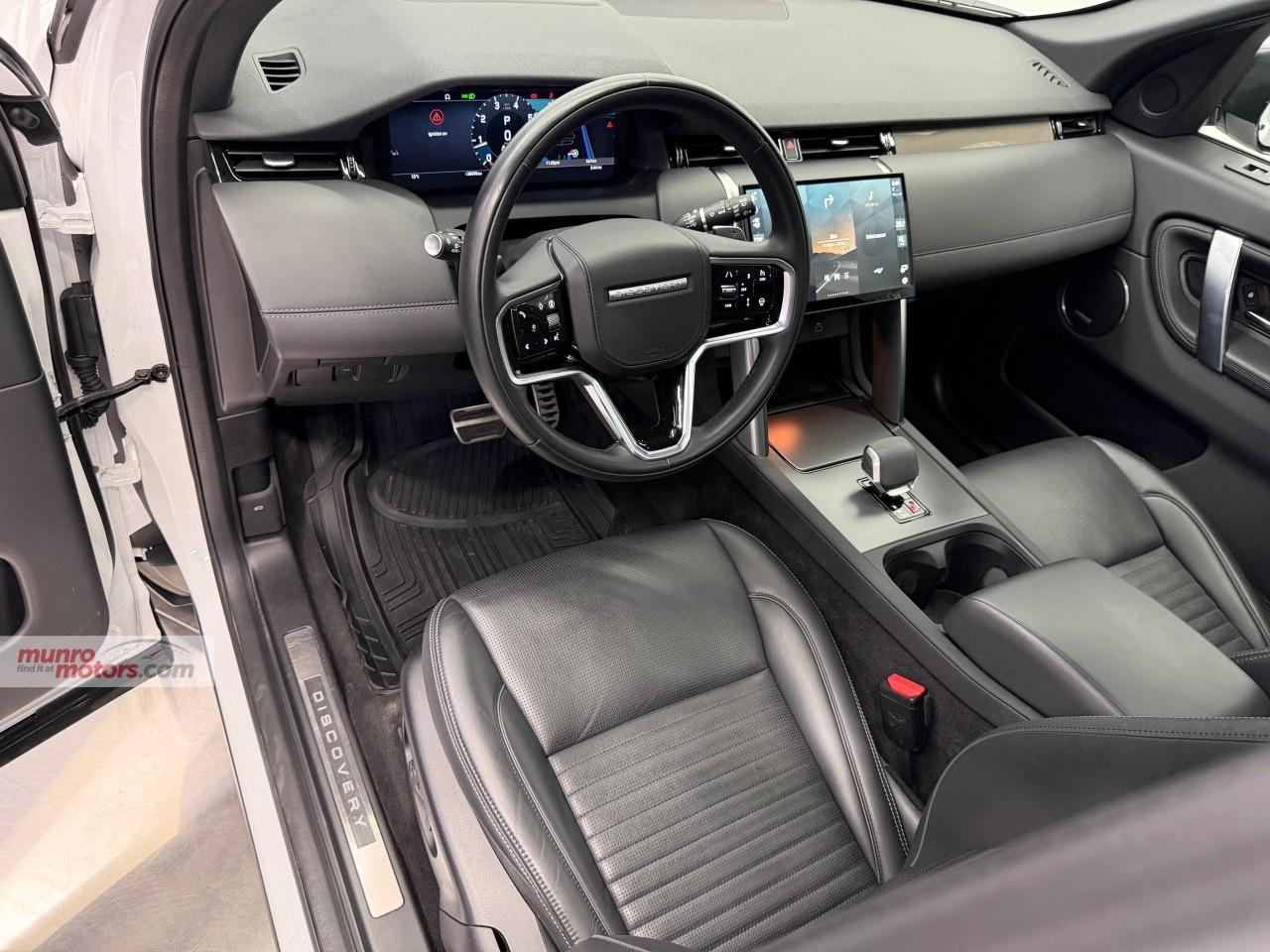 2024 Land Rover Discovery Sport Dynamic HSE 4WD Photo