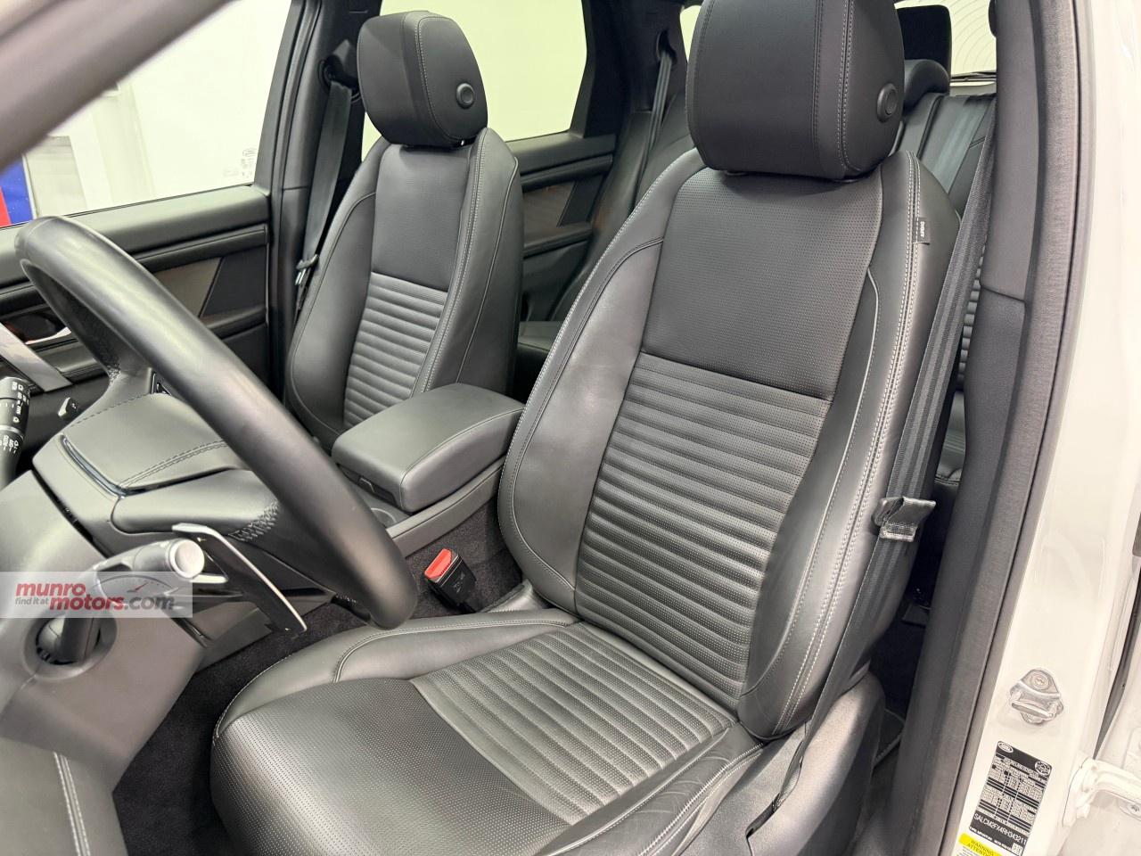 2024 Land Rover Discovery Sport Dynamic HSE 4WD Photo