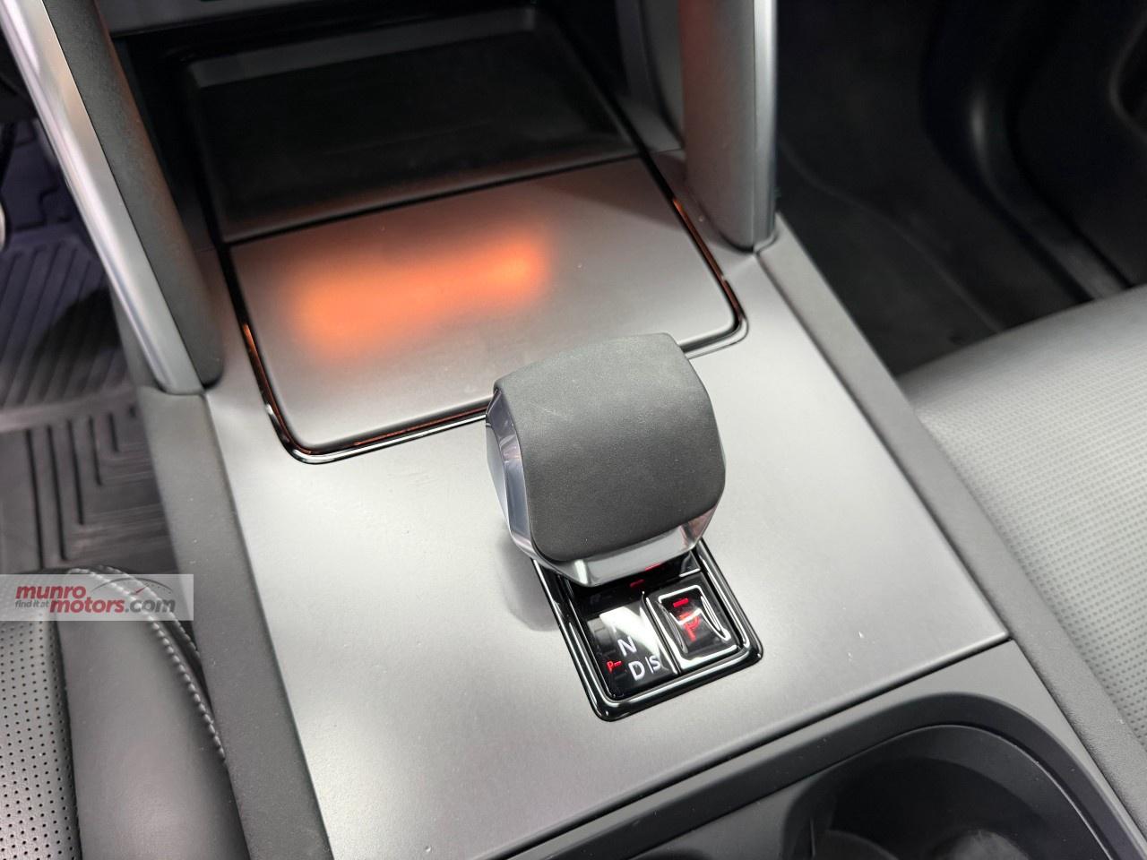 2024 Land Rover Discovery Sport Dynamic HSE 4WD Photo