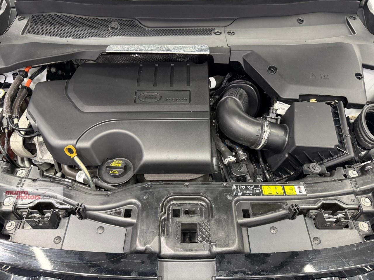 2024 Land Rover Discovery Sport Dynamic HSE 4WD Photo