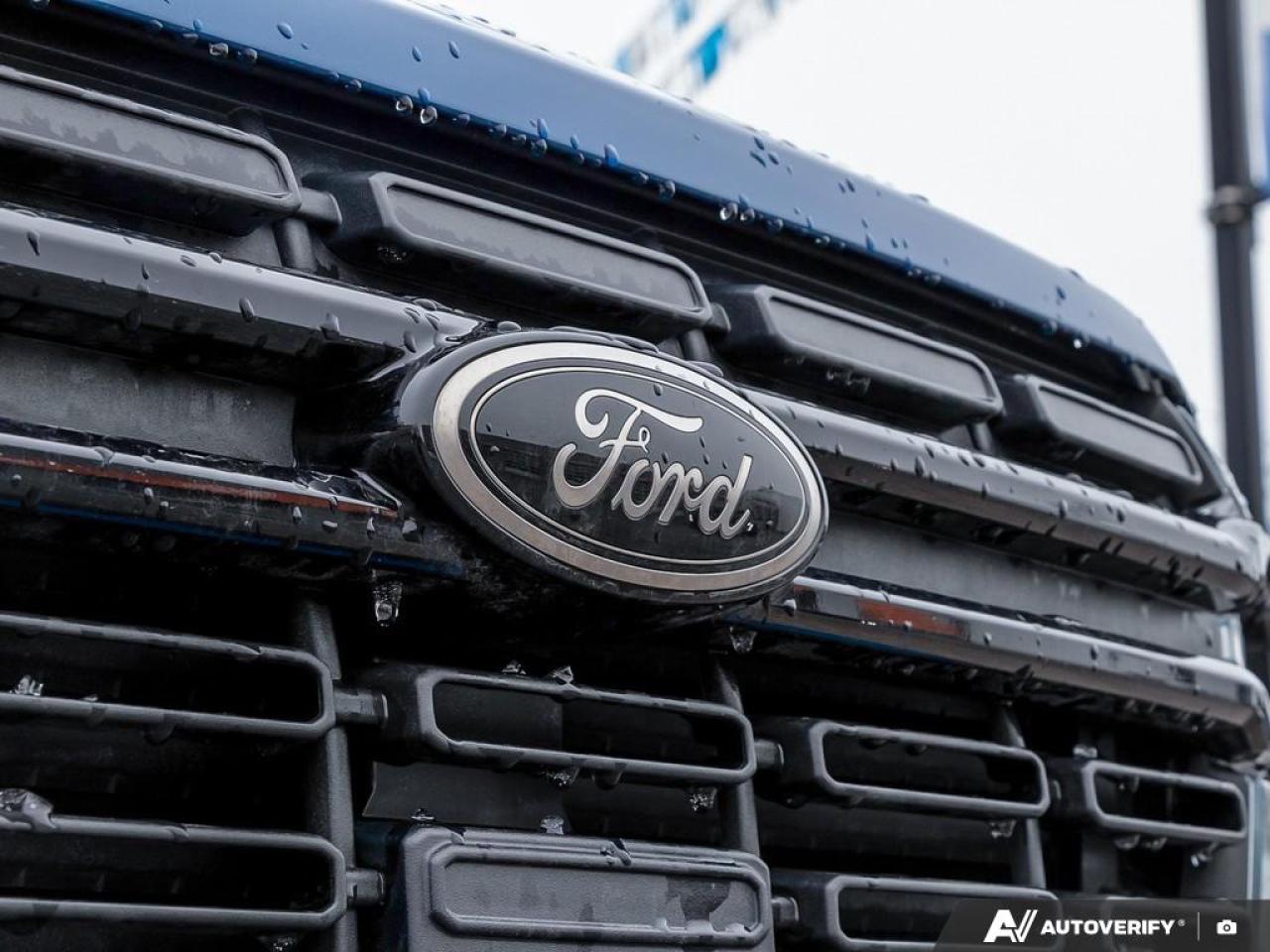 2024 Ford Maverick Lariat 500A | 4K TOW PACKAGE | BLACK APPEARANCE PACKAGE | Photo