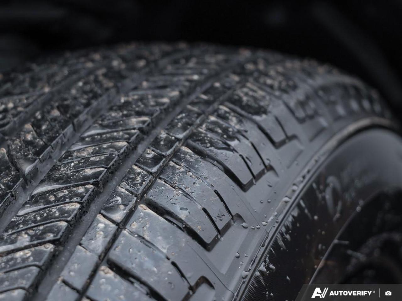 2024 Ford Maverick Lariat 500A | 4K TOW PACKAGE | BLACK APPEARANCE PACKAGE | Photo