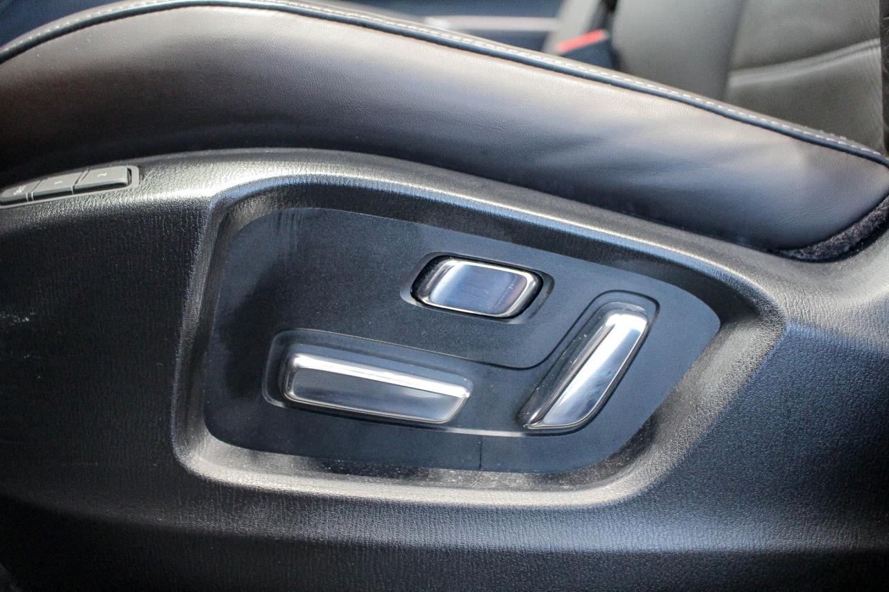 2025 Mazda CX-5 Signature NAPPA LEATHER SEATS - BOSE AUDIO - HEADS UP DISPLAY - 360° CAMERA Photo