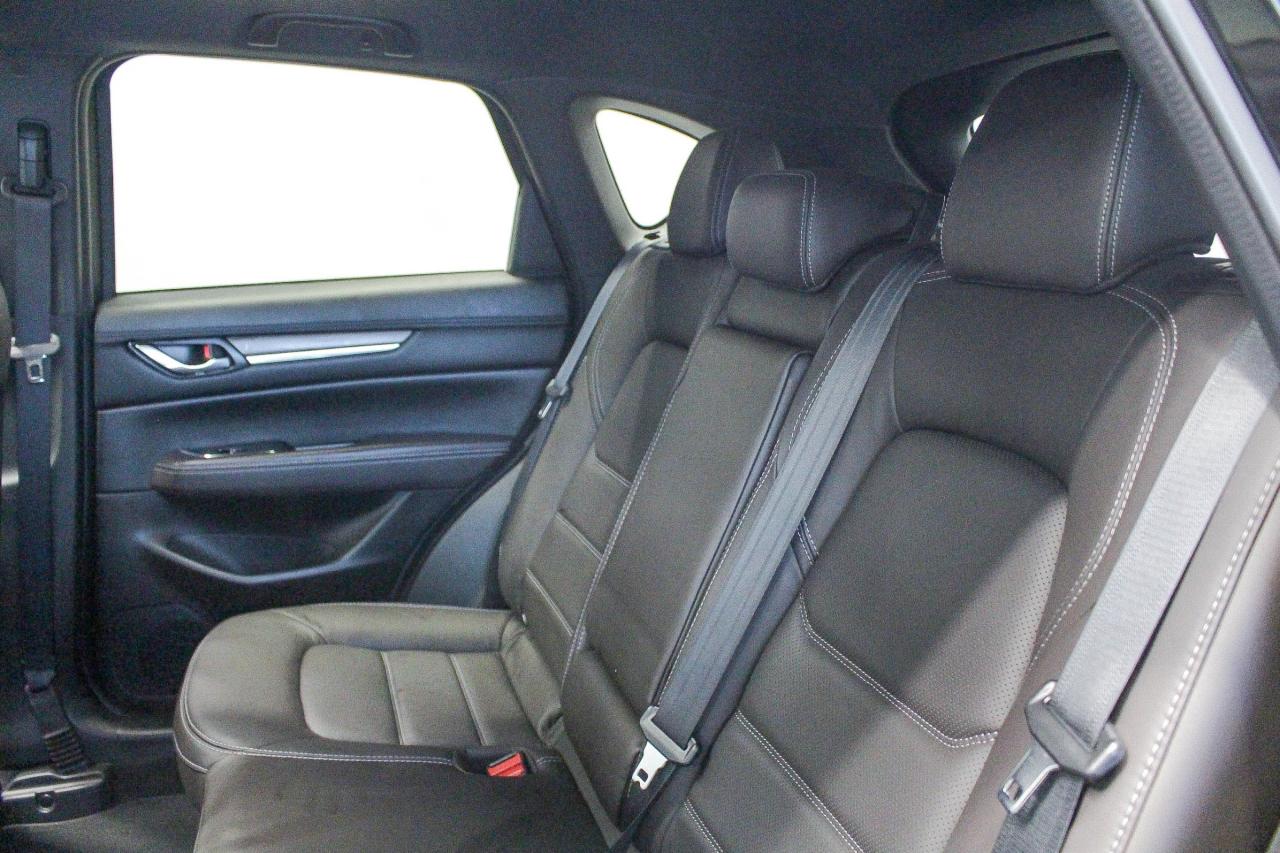 2025 Mazda CX-5 Signature NAPPA LEATHER SEATS - BOSE AUDIO - HEADS UP DISPLAY - 360° CAMERA Photo