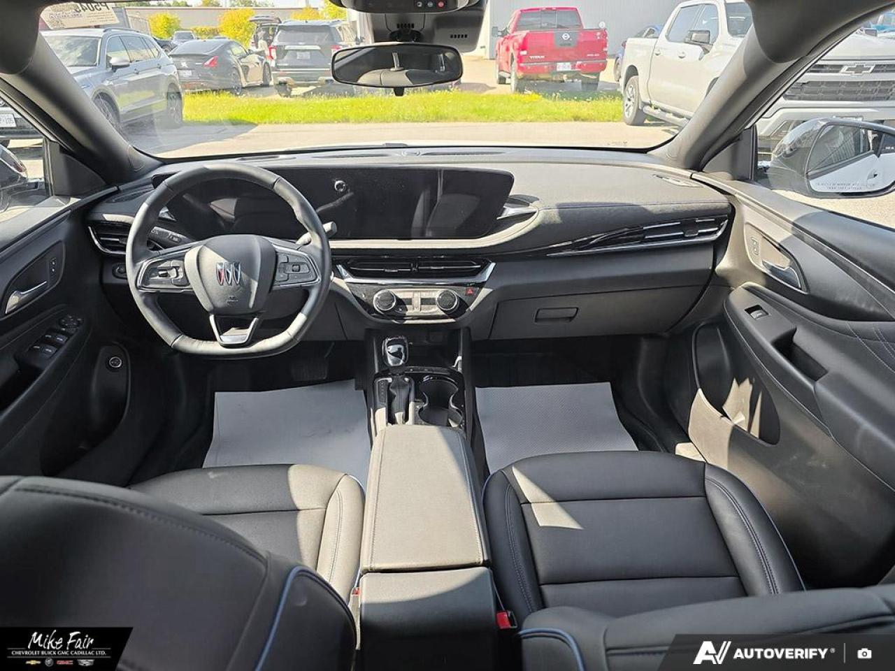 2025 Buick Envista Sport Touring Stability Control System, Engine Air Filter Monitor, Keyless Open, Remote Start Photo