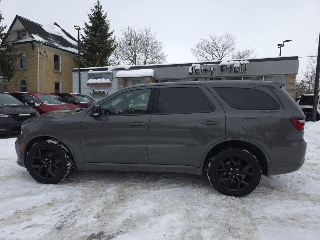 2022 Dodge Durango GT SIX PASSENGER! LOADED! Photo
