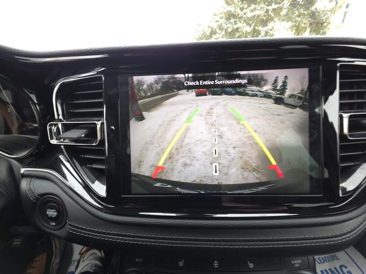 2022 Dodge Durango GT SIX PASSENGER! LOADED! Photo