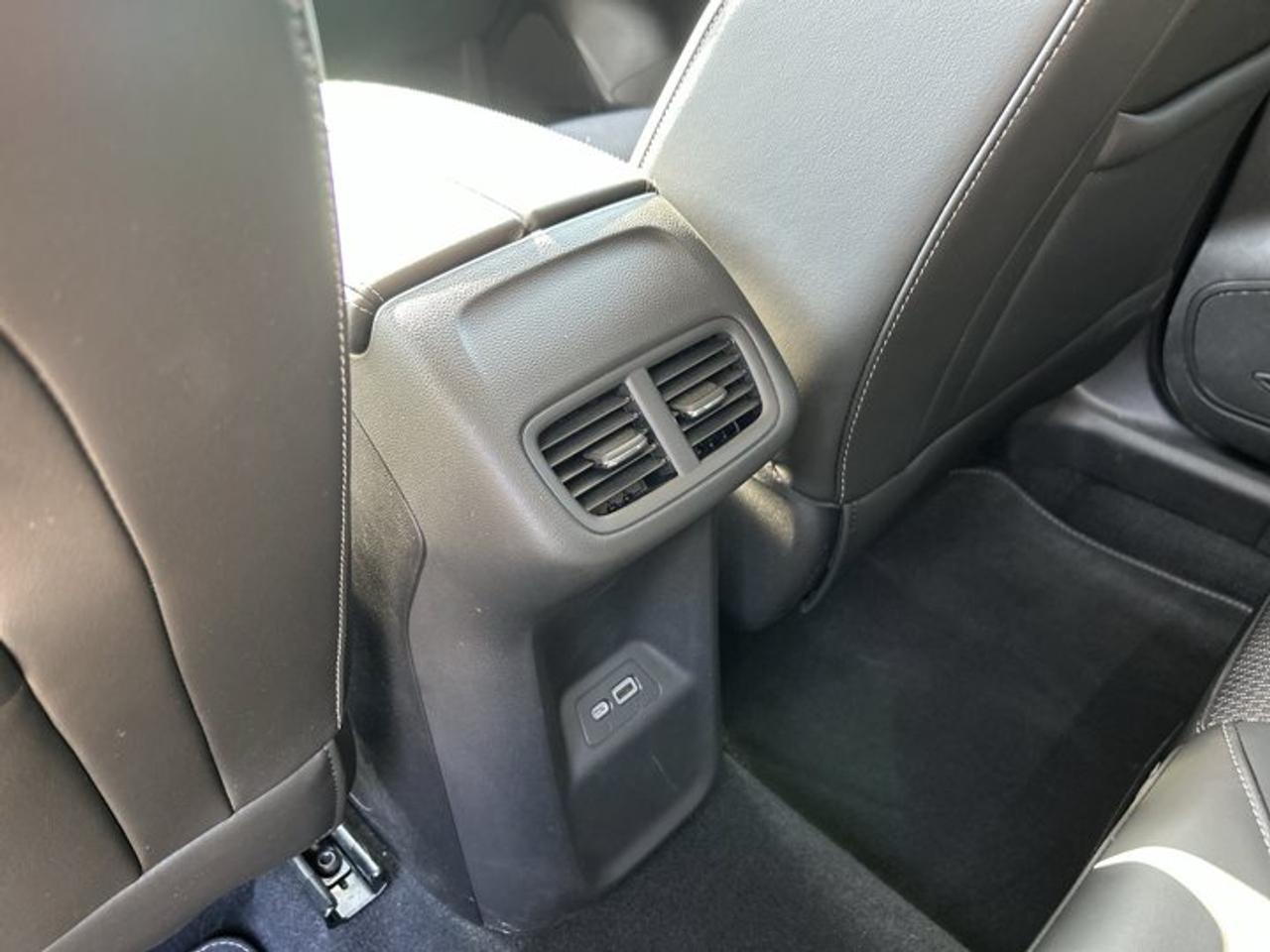 13572527