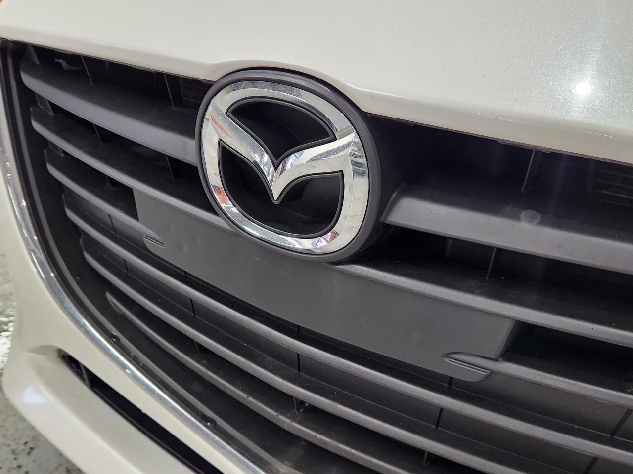 2014 Mazda MAZDA3 4dr Sdn GS-SKY No Accident Camera 2 SETS OF WHEELS Photo