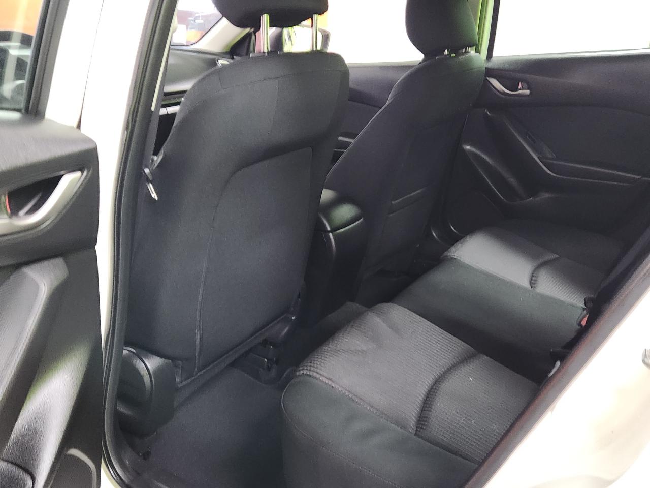 2014 Mazda MAZDA3 4dr Sdn GS-SKY No Accident Camera 2 SETS OF WHEELS Photo