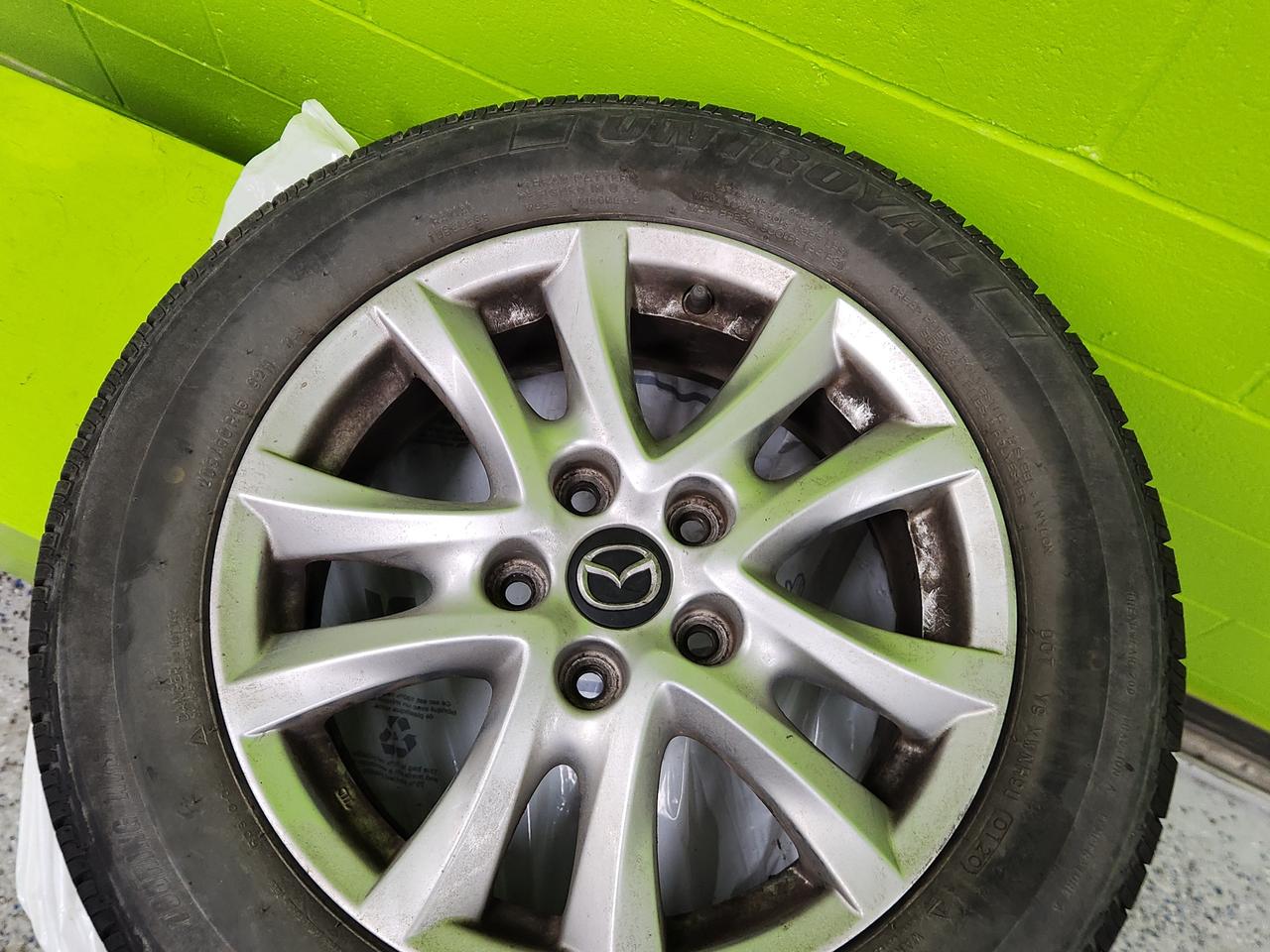 2014 Mazda MAZDA3 4dr Sdn GS-SKY No Accident Camera 2 SETS OF WHEELS Photo